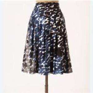 Maeve Navy and White Printed Pleated Skirt